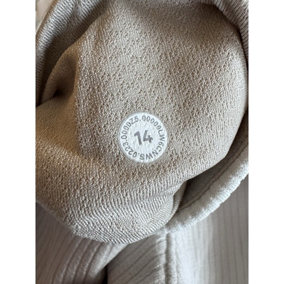 Lululemon Ribbed Softstreme Zip-Leg High-Rise Cropped Pant 25" Size 14 Cream NWT - Picture 9 of 14